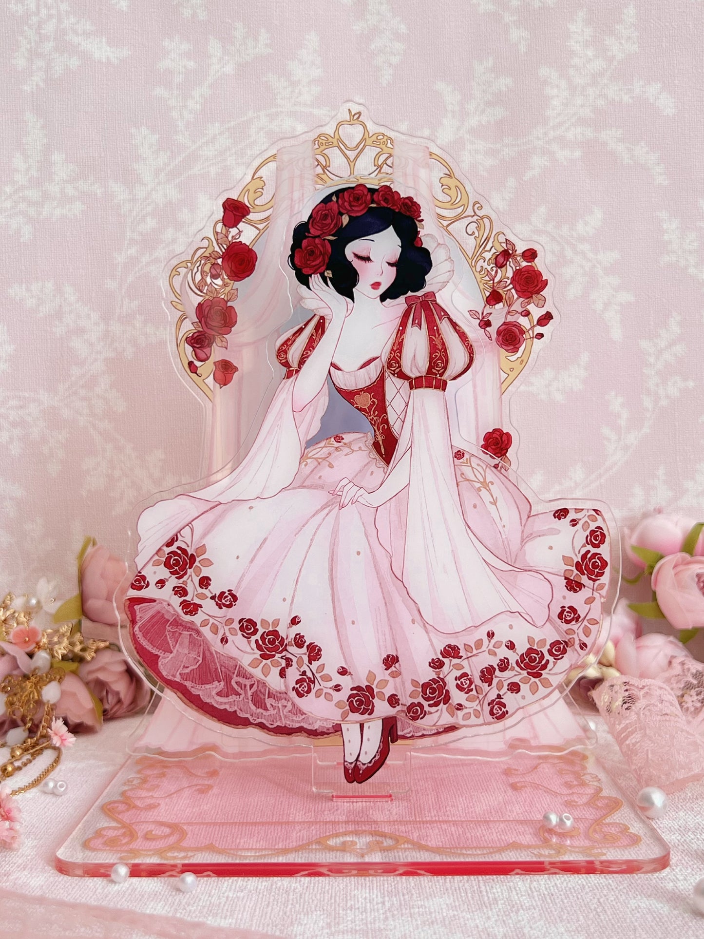 Princesses standee (New)