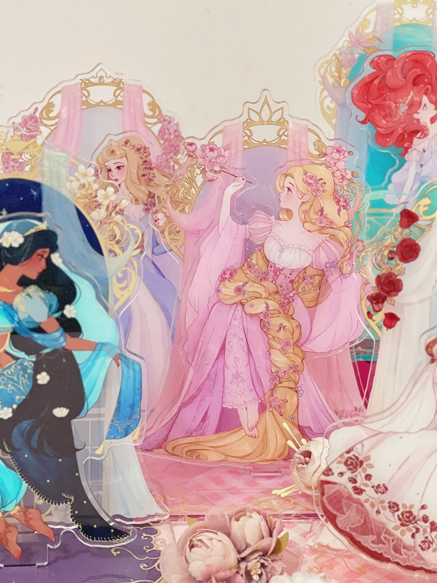 Princesses standee (New)